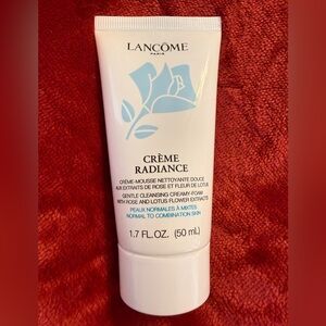 Lancôme Paris Crème Radiance Gentle Cleansing Creamy-Foam with Rose & Lotus